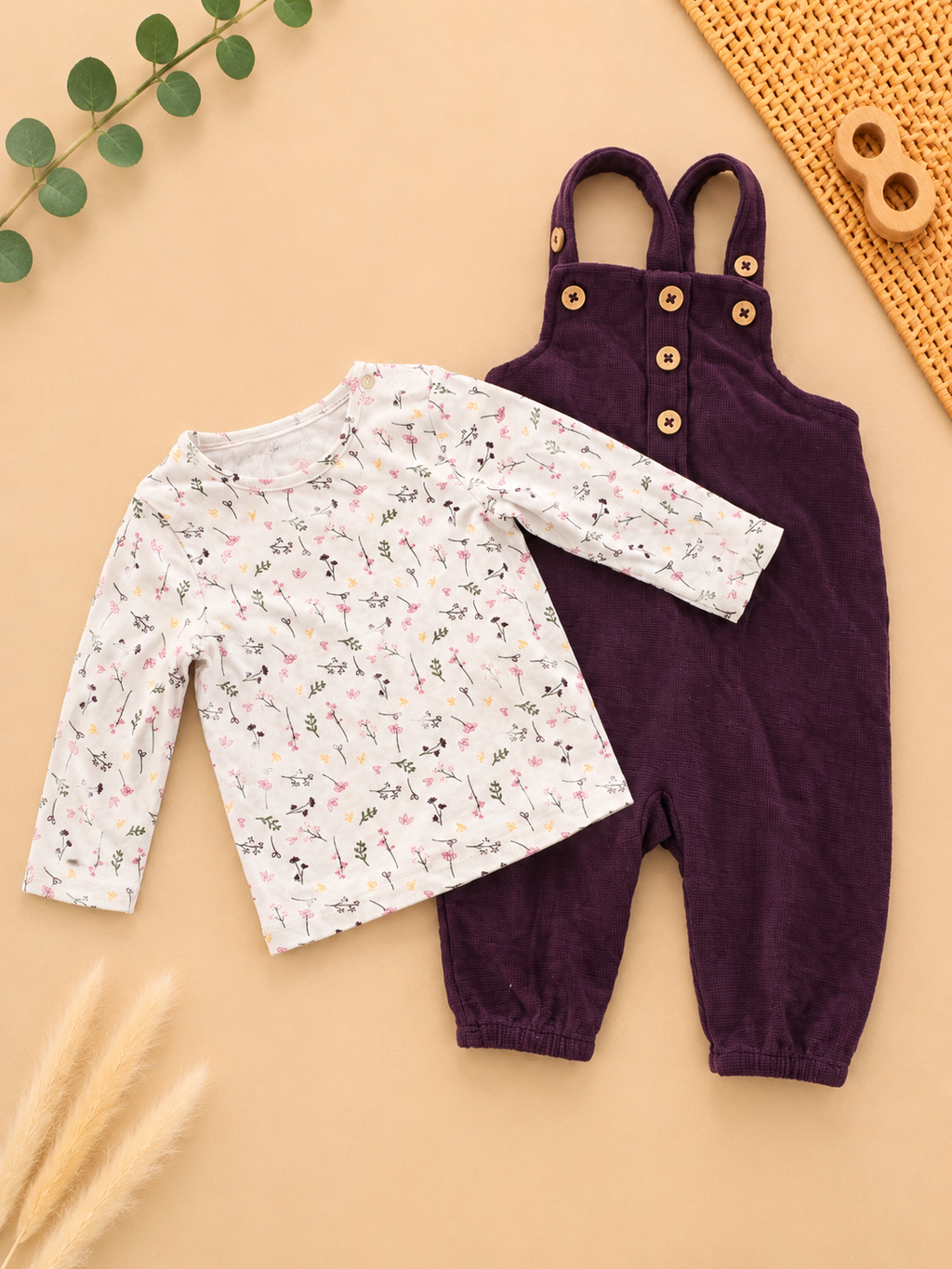 Baby Latzhosen-Set Bordeaux