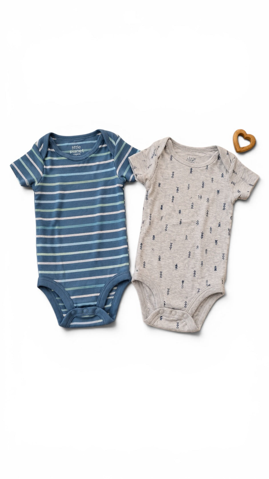 2 süße Baby Kurzarmbodys im Set