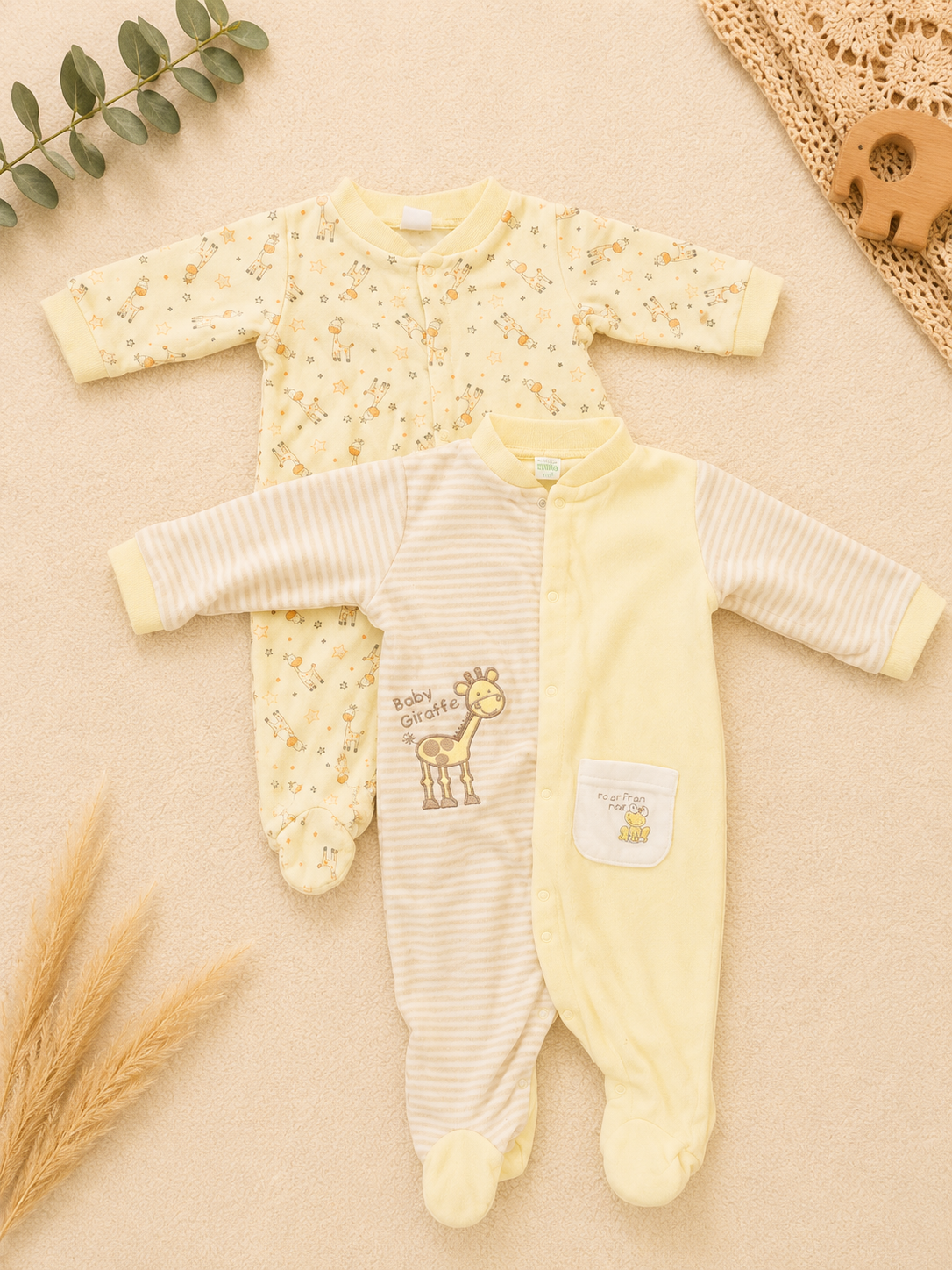 2er-Set Strampler mit Giraffenmotiv