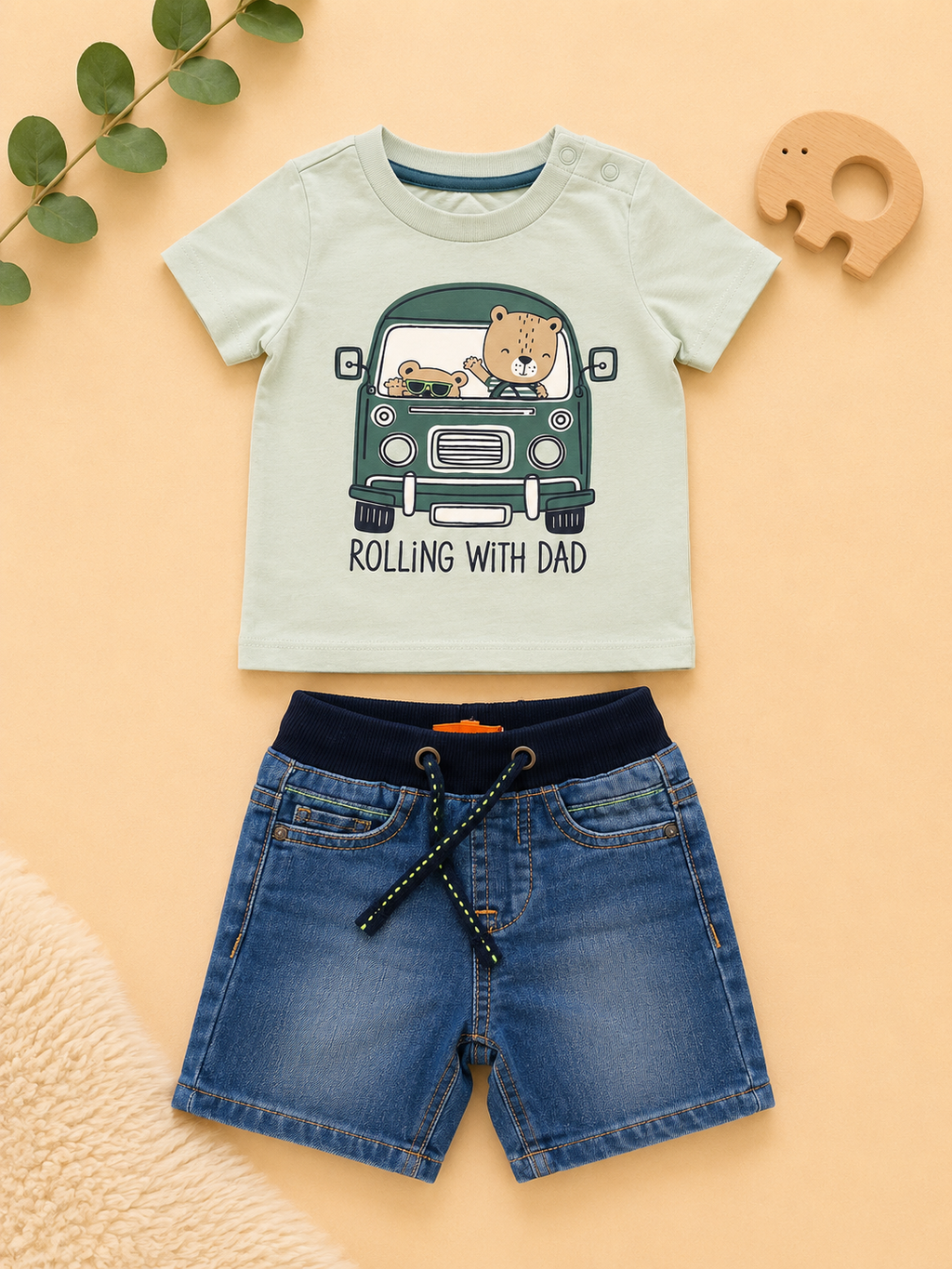C&A T-Shirt und Jeansshorts Set Camper