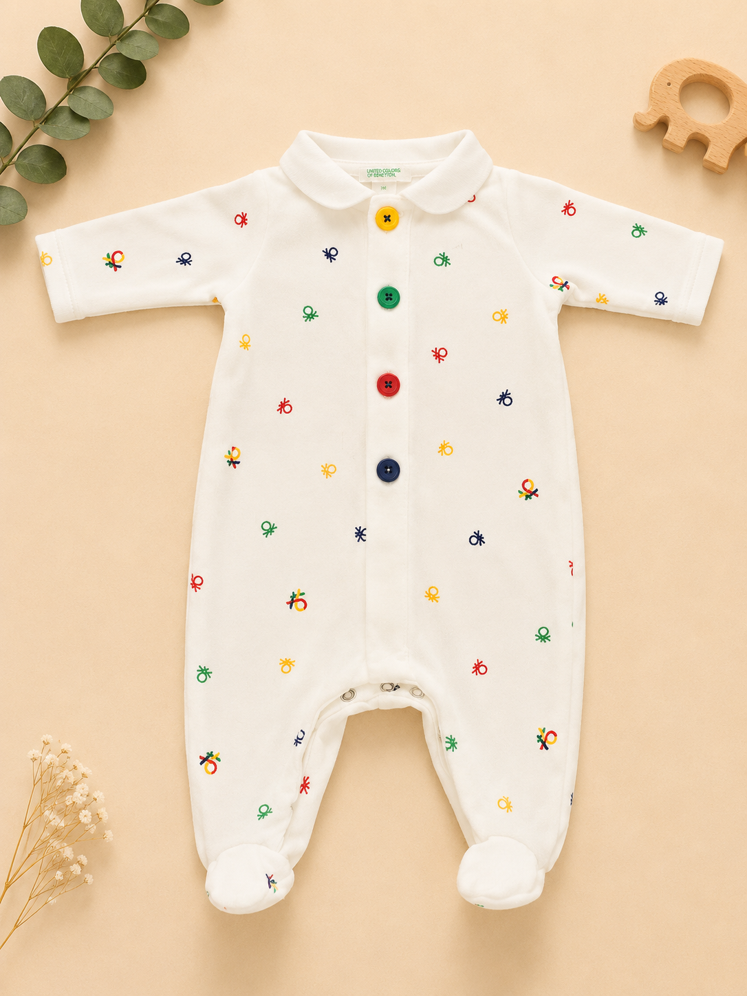 Benetton Strampler mit bunten Knöpfen