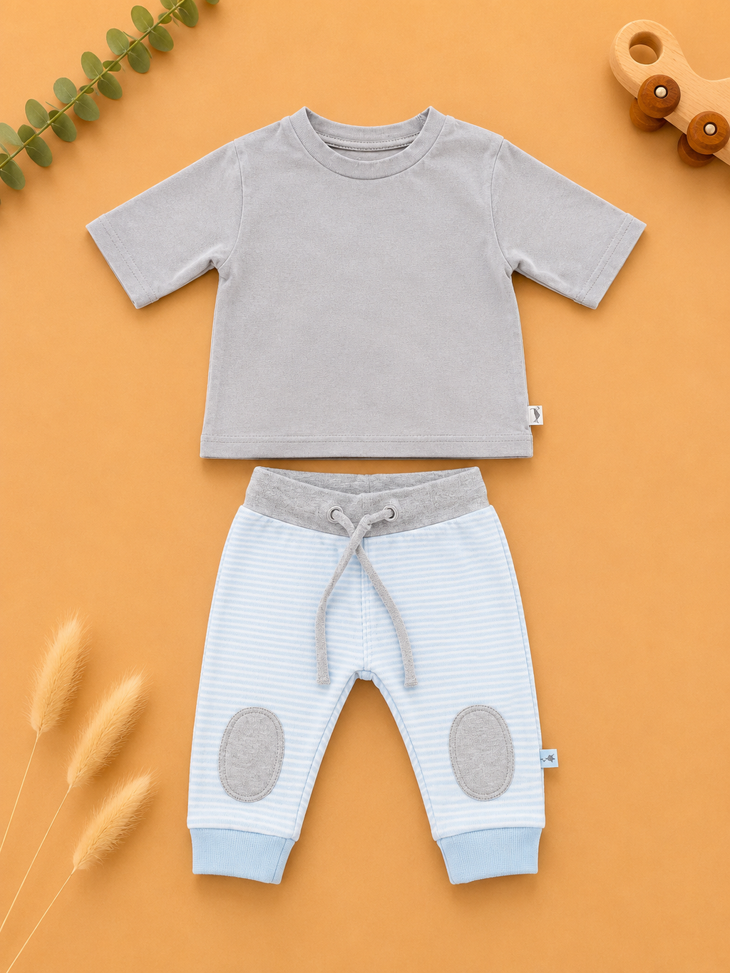 Set mit T-Shirt & Hose