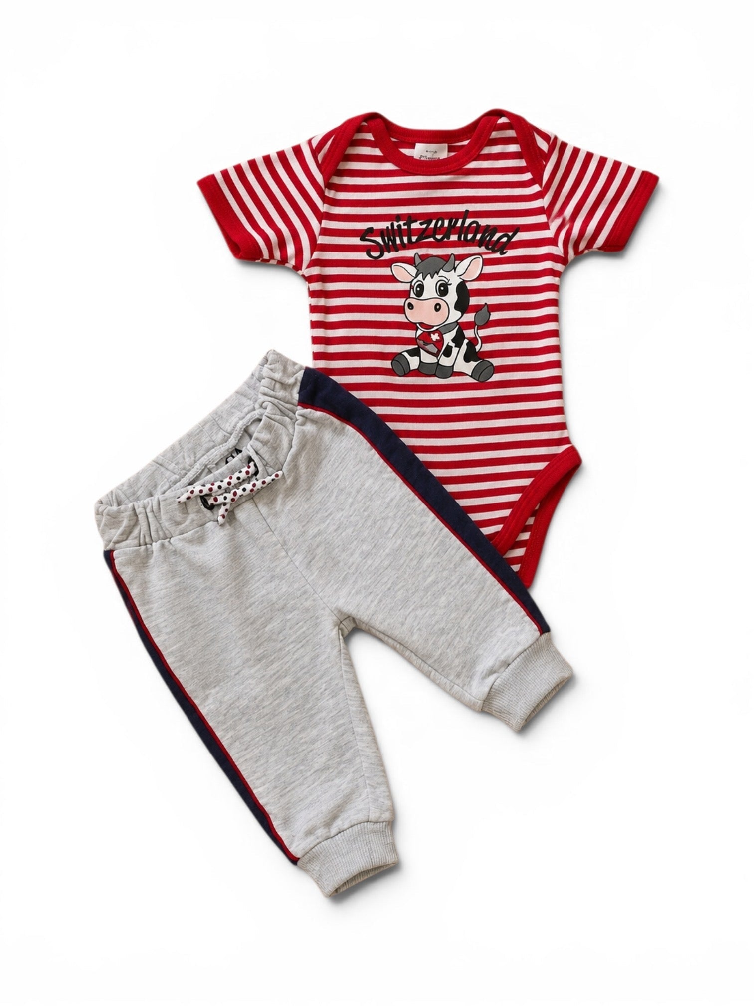 2-teiliges Set Rot-Weiss Gestreift Switzerland Kuh-Print & Hellgraue C&A Jogginghose Navy-Streifen