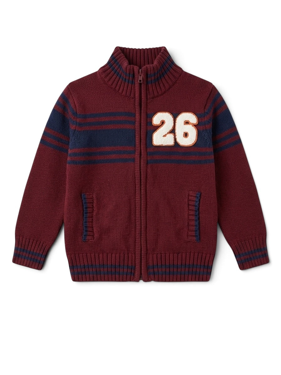 Strickjacke Bordeaux mit Zahl 26