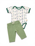 Set mit Sternenbody und grüner Hose