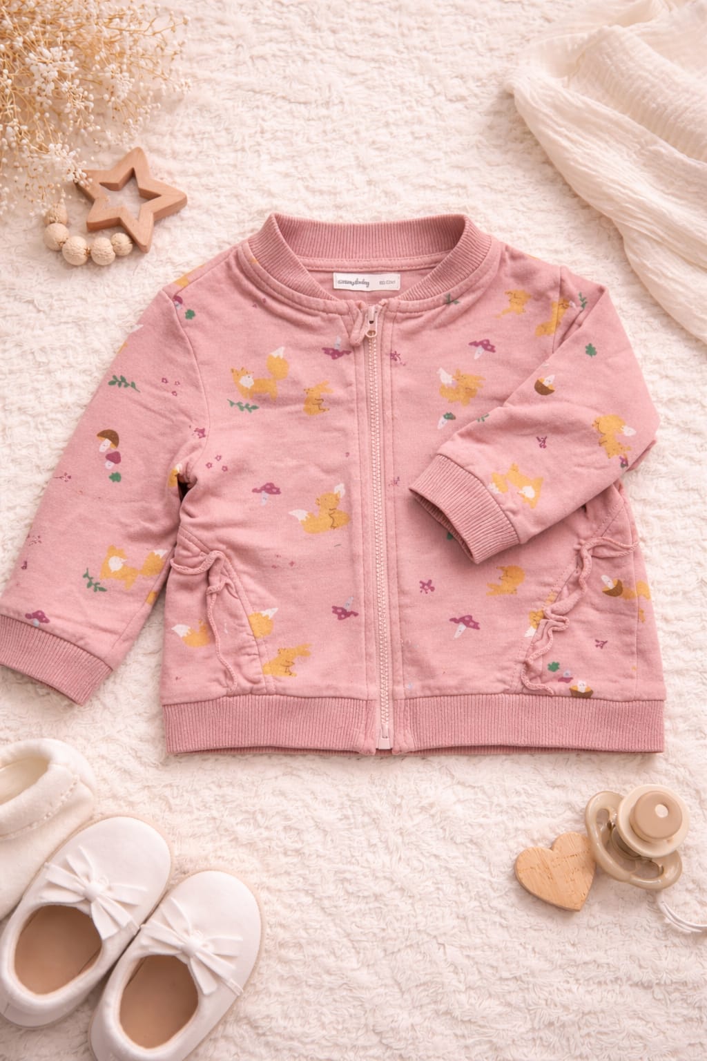 Enchanting woodland animal baby jacket – cozy & playful all in one
