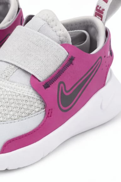 Nike Kinder Sneaker – Pink & Weiß