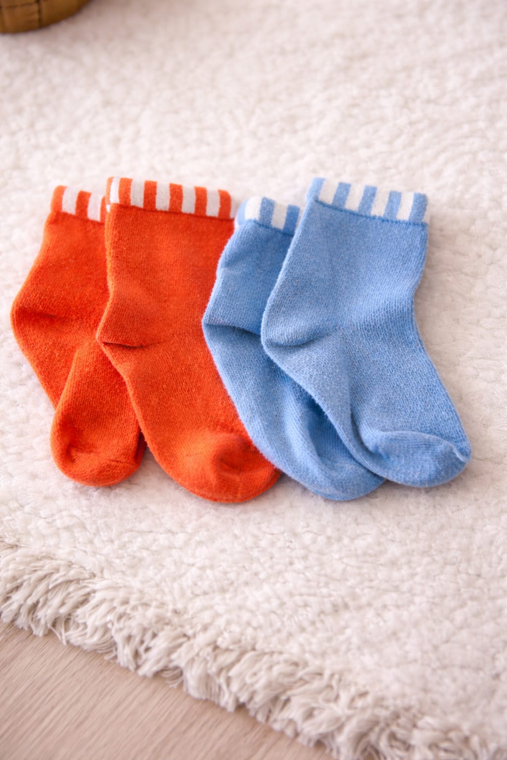 2er-Set Kinder-Söckchen – weich, bequem & farbenfroh