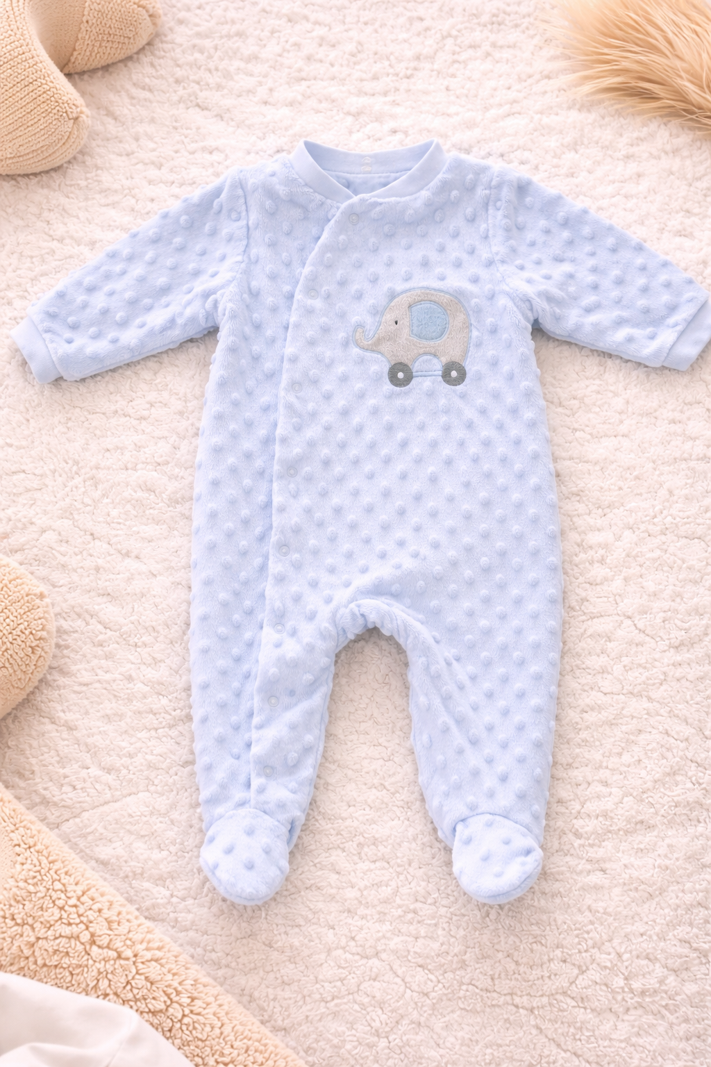 Cuddly Soft Baby Romper with Elephant Motif – Light Blue