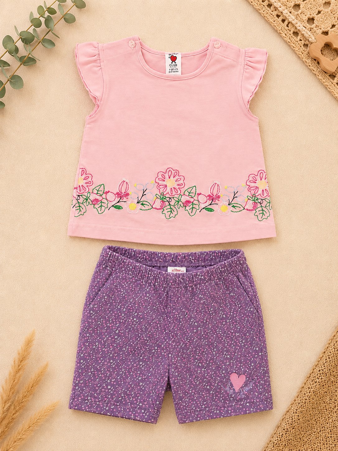 Set T-Shirt & Shorts Blumen C&A/s. Oliver