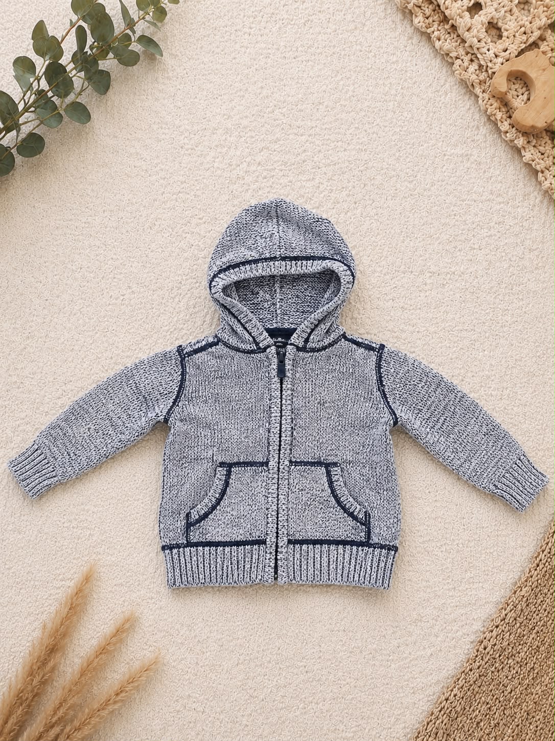 Baby-Strickjacke Grau-Melange mit Kapuze