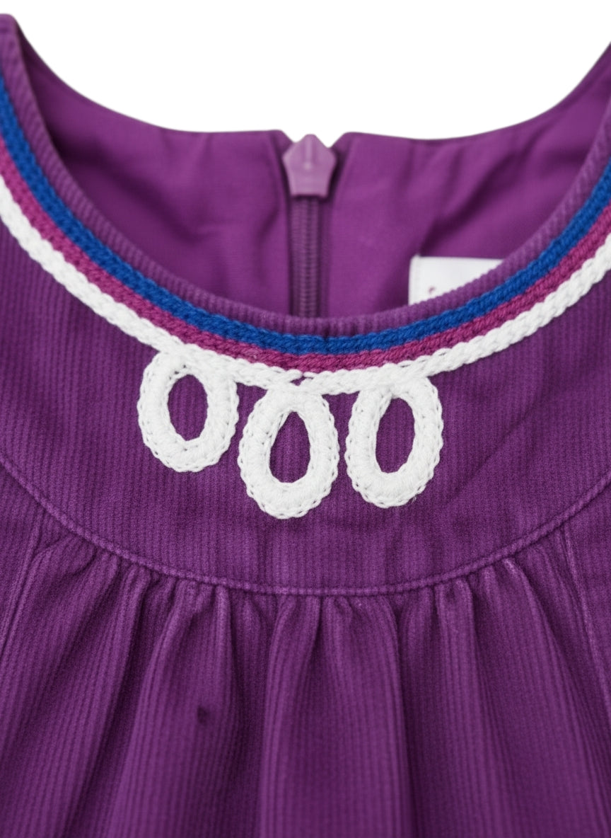 Kleid Lila Cord Häkelkragen
