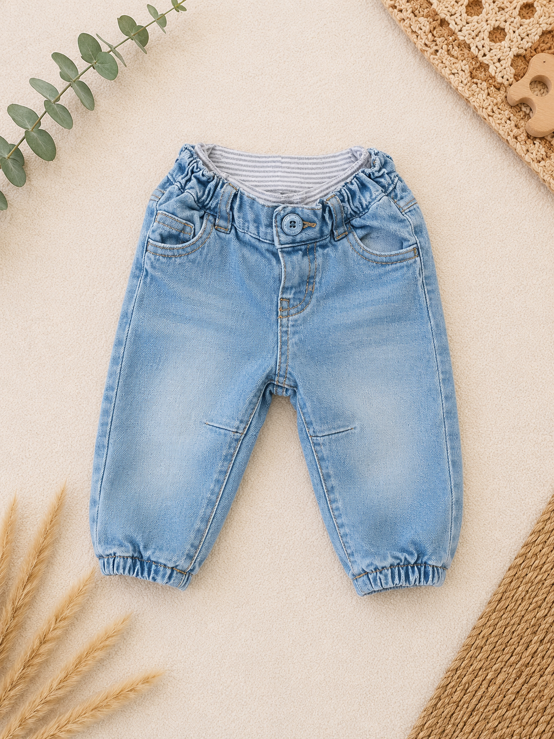 H&M Jeans Hellblau Elastischer Bund Rippenfutter
