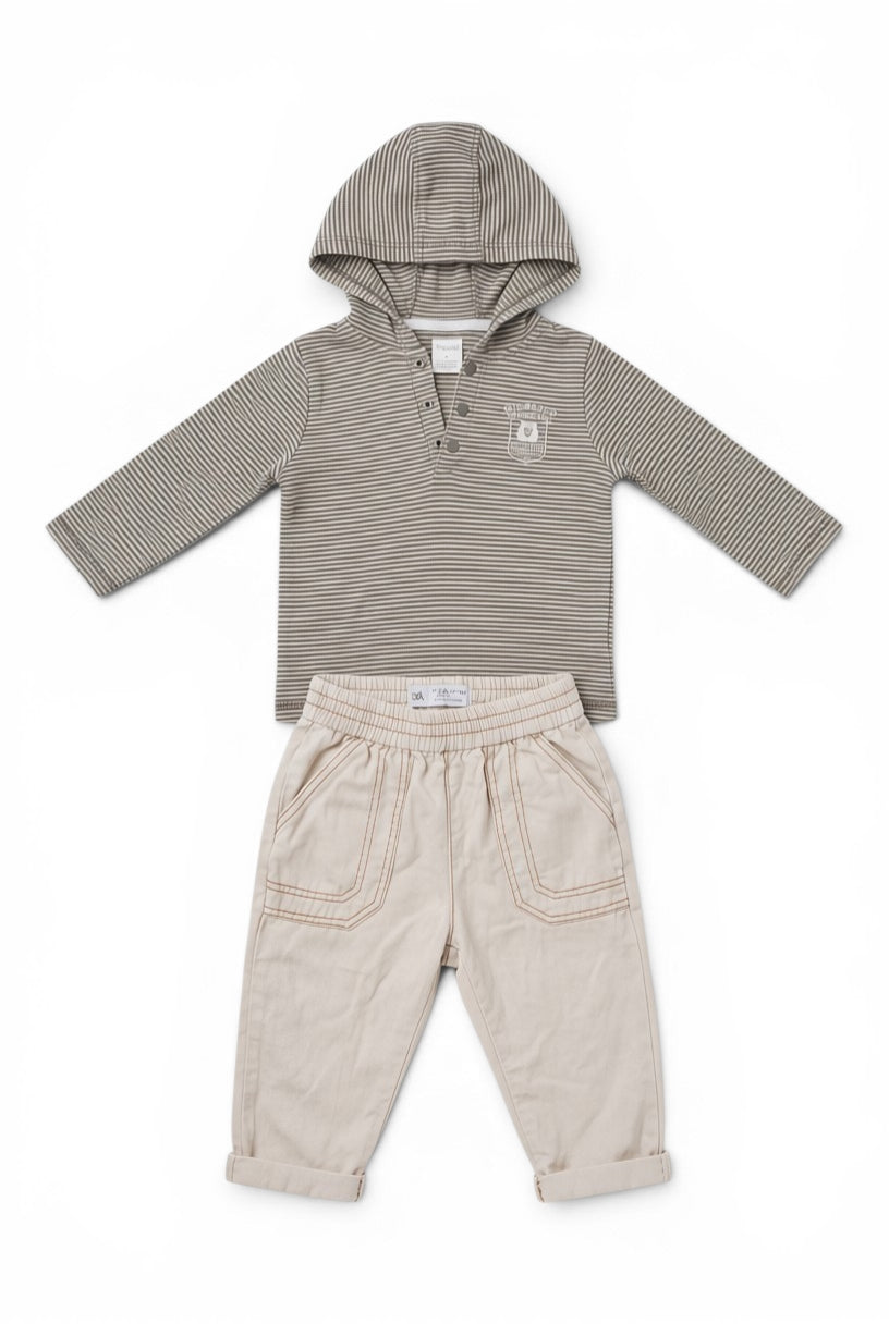 2-teiliges Set Hoodie & Beige Chino Hose ZARA
