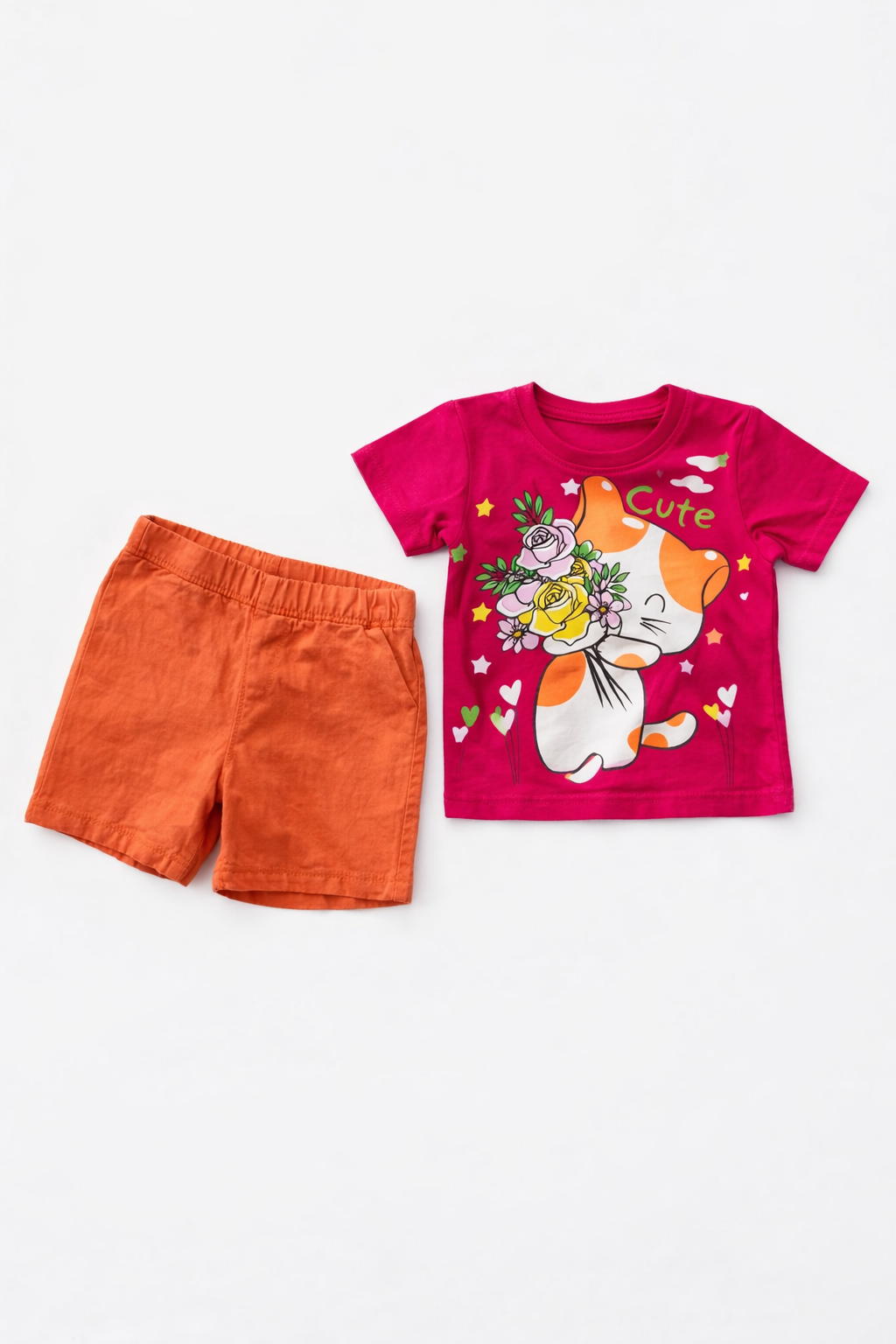 Sommerliches Mädchen-Set – T-Shirt & Shorts
