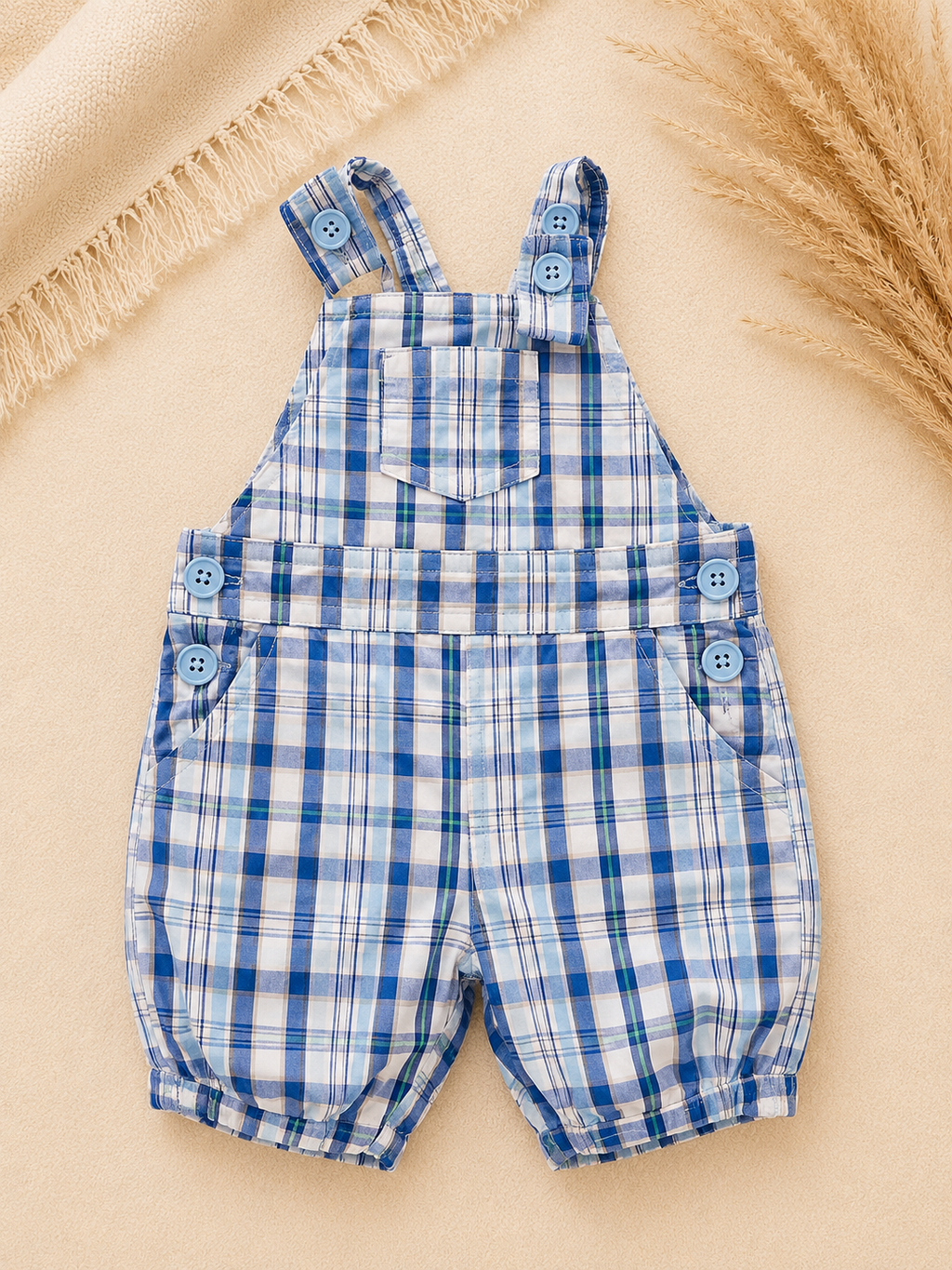 Baby-Latzhose Karo Blau