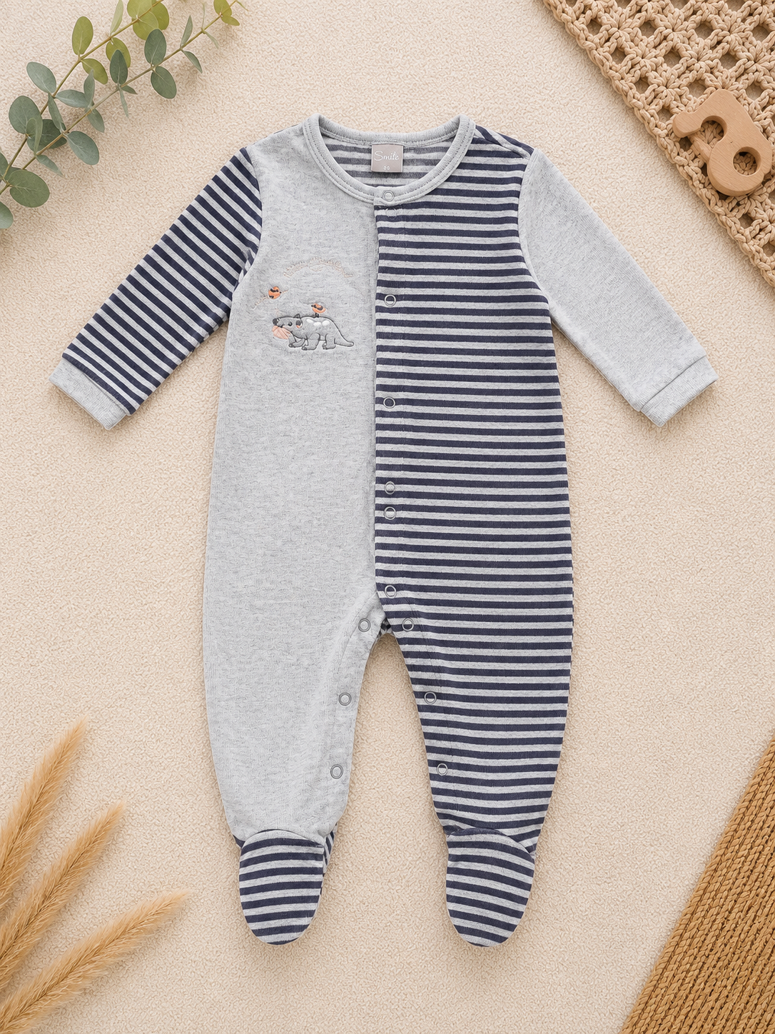 Baby-Strampler Grau/Navy Gestreift mit Eisbär