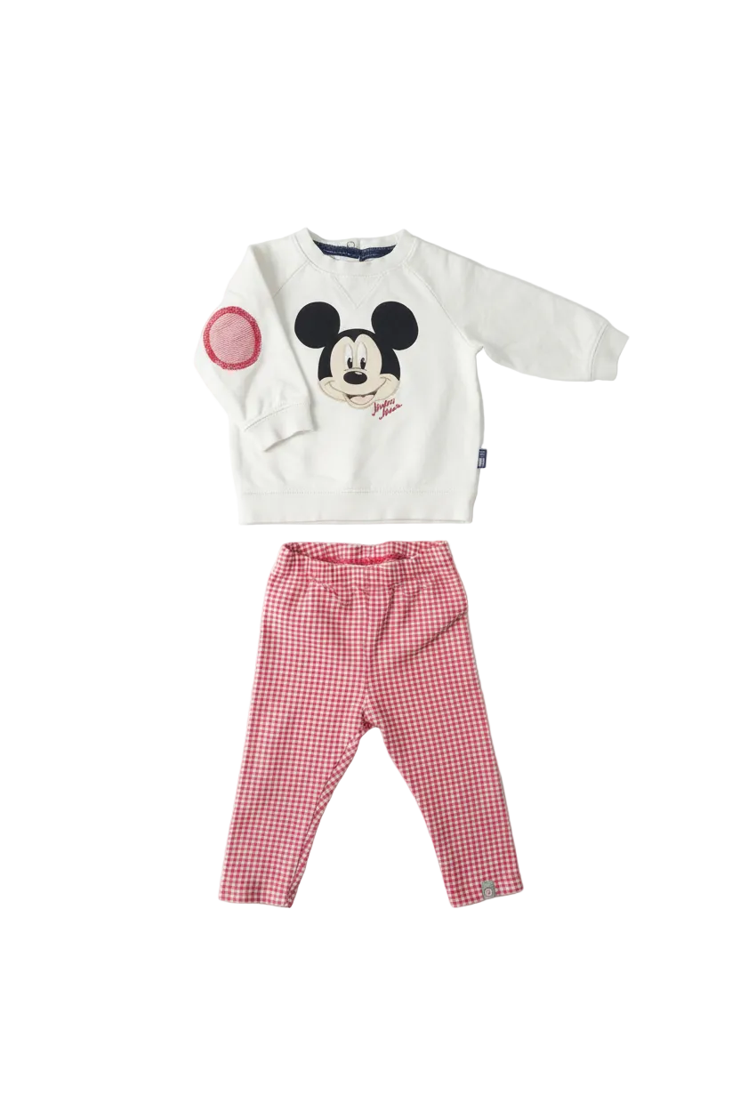 Sweet 2-piece baby set in white with Mickey motif 🖤