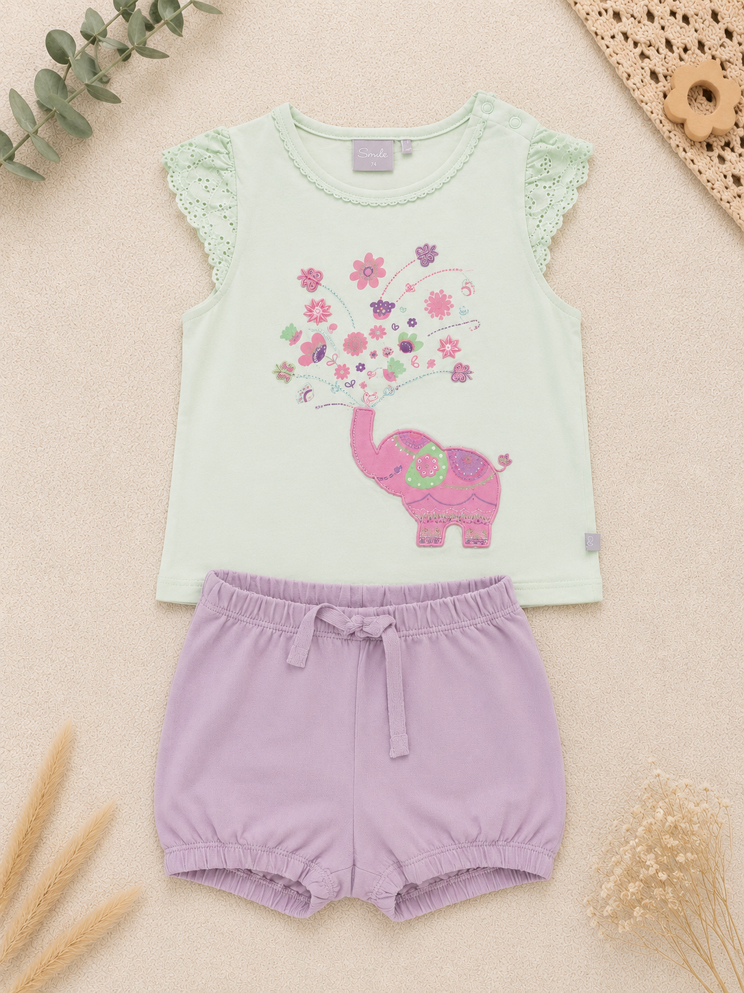 Set T-Shirt & Shorts Elefant